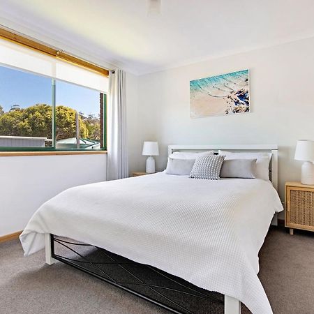 Вилла Bay Of Fires Great Escape Binalong Bay Экстерьер фото